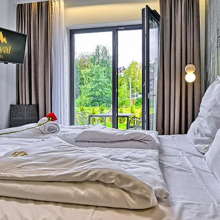Superior Z Prywatna Balia I Ogrodem - Belle View & - By Royal Aparts شقة *