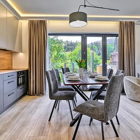 Superior Z Prywatna Balia I Ogrodem - Belle View & - By Royal Aparts Lägenhet Szklarska Poręba