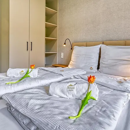 Superior Z Prywatna Balia I Ogrodem - Belle View & - By Royal Aparts