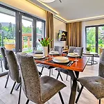 Apartament Superior Z Prywatną Balią I Ogrodem - Belle View&spa - By Royal Aparts *