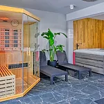 Superior Z Prywatną Balią I Ogrodem - Belle View&spa - By Royal Aparts