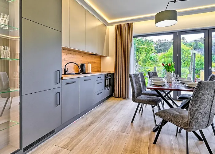 Superior Z Prywatna Balia I Ogrodem - Belle View & - By Royal Aparts Apartamento