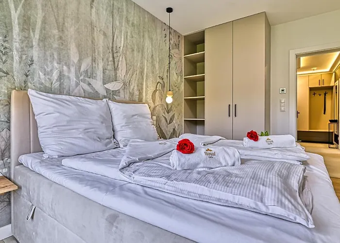 Apartamento Superior Z Prywatna Balia I Ogrodem - Belle View & - By Royal Aparts *